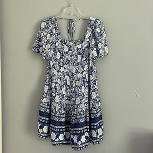 Aakaa summer short floral dress blue & white size small
